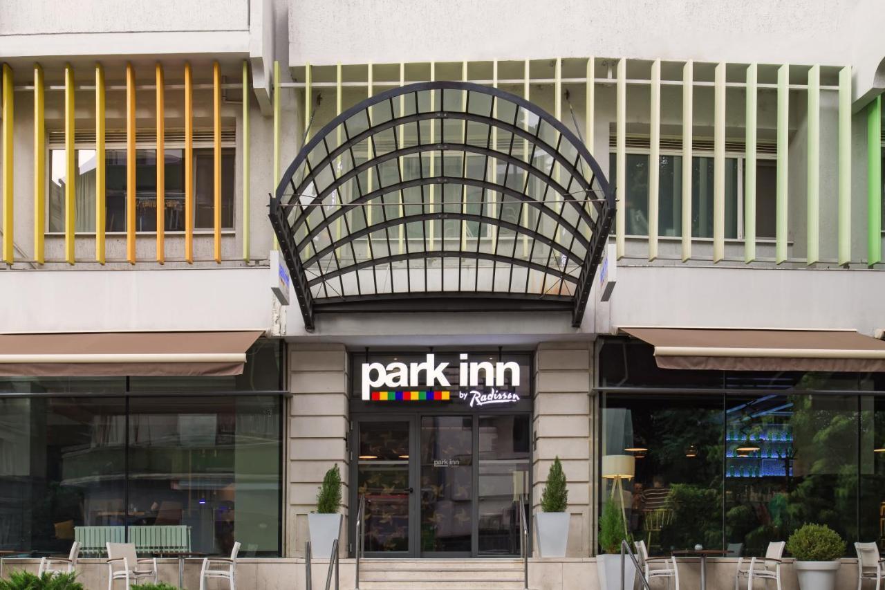 Park Inn By Radisson Bucharest Hotel & Residence Exterior foto